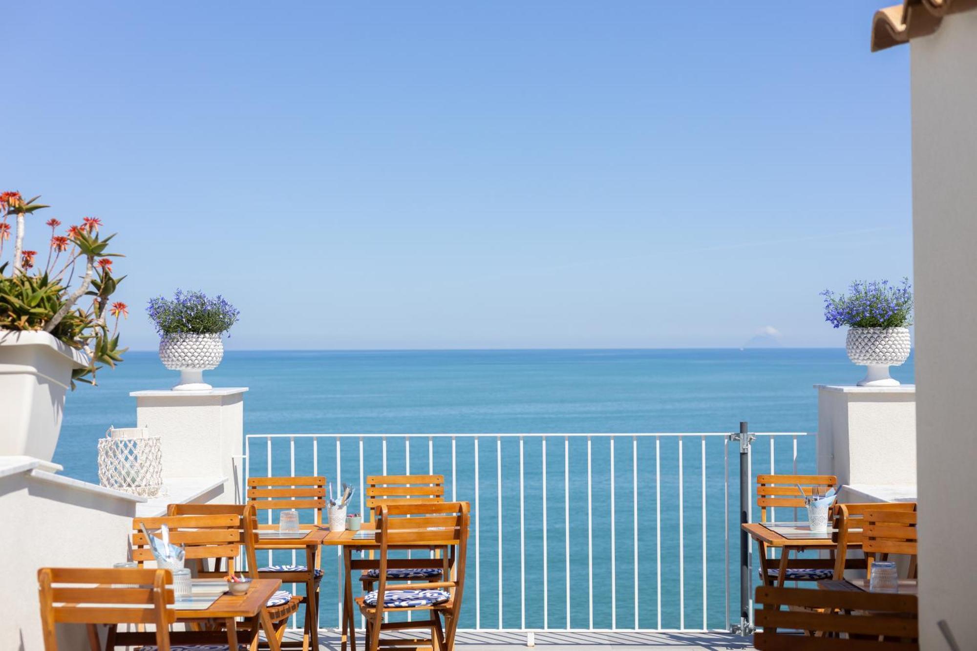 Casanova Rooms And Apartment To Rent Cefalù Exteriér fotografie